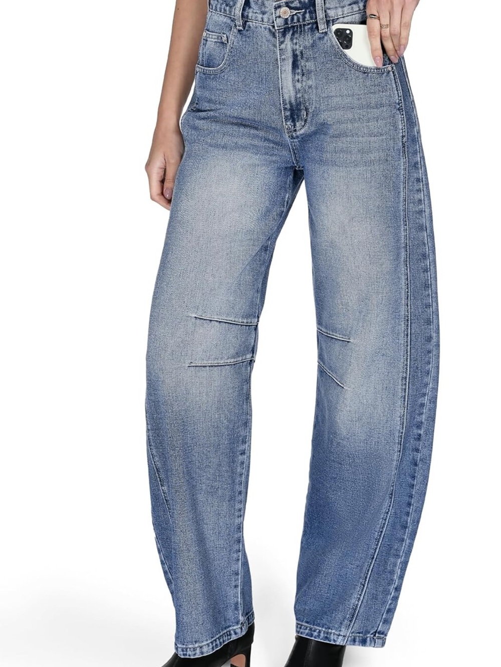 NWT High-Rise Barrel Jeans - Light Blue